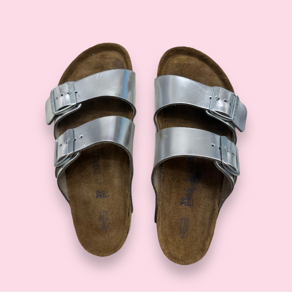 Birkenstock Arizona Soft Footbed Women’s Regular Size 8-8.5 in Metallic Silver